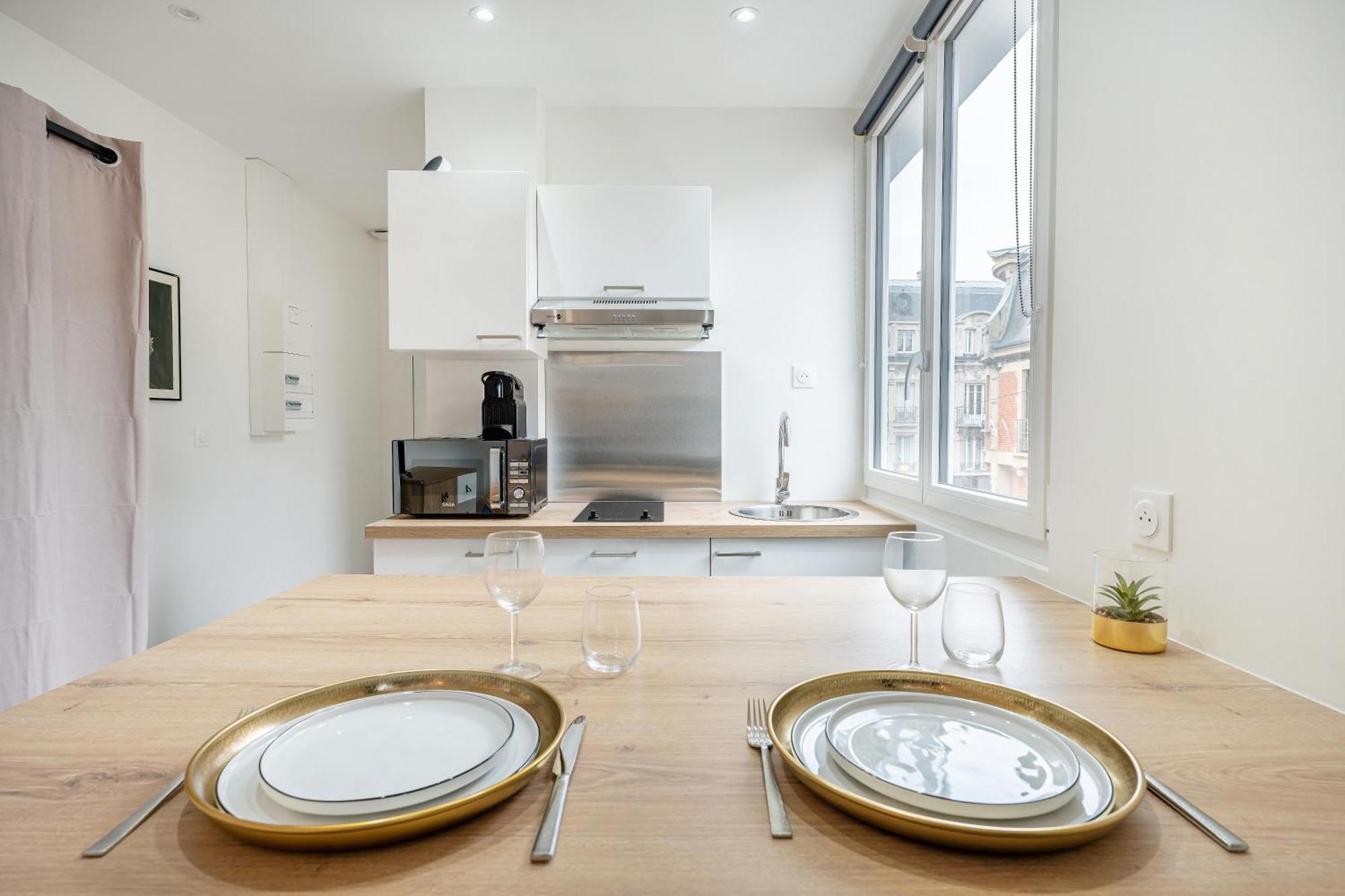 Studio Lumineux En Centre Ville Soissons Eksteriør billede